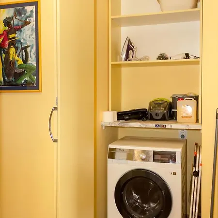 ~ The Citrus Flat ~ With A Free Parking Spot * Varna